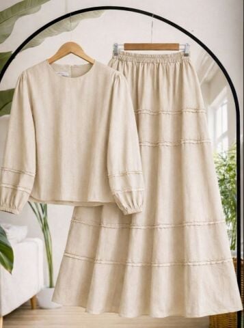 Fırfır Detaylı Keten Görünümlü Alt-Üst Takım