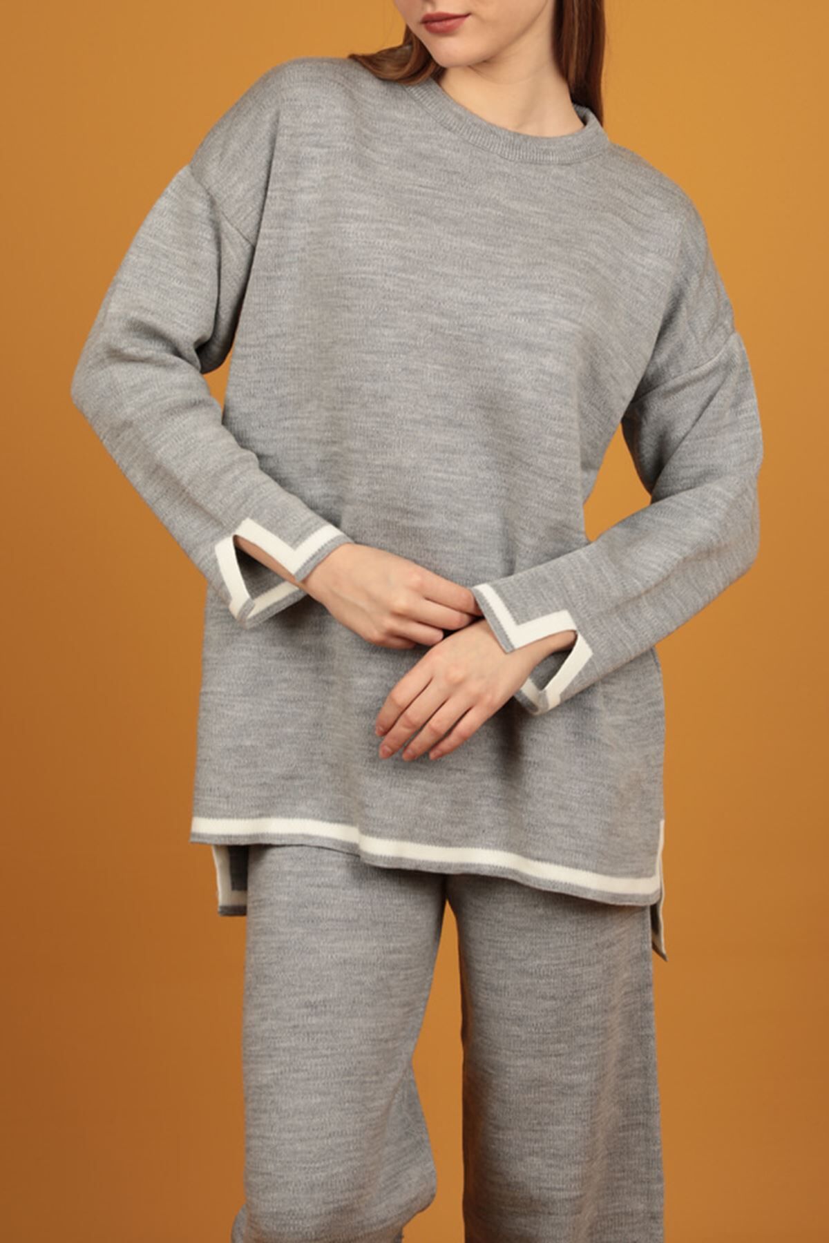 Yırtmaç Detaylı Triko 2li Takım Gri - Standart