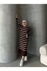 Bisiklet Yaka Çizgili Yırtmaçlı Uzun Kol Triko Elbise
