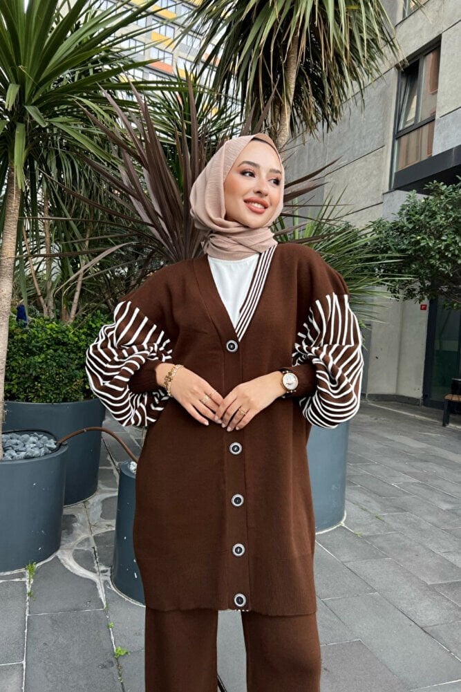 Kolları Çizgili Kahve Kadın Triko İkili Takım