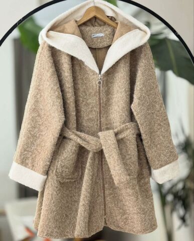 Fermuarlı Garnili Çift Cep Kemerli Kaşe Kap