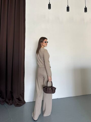 Düğme Detaylı Selanik Kumaş Takım