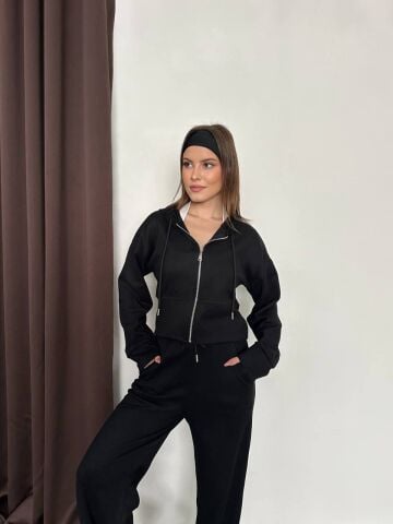 Kadın Fermuarlı Kapüşonlu ve Bol Paça Selanik Kumaş Eşofman Takımı