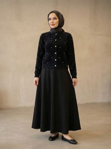 İnci ve Taş İşlemeli Yumuşacık Dokulu Triko Hırka