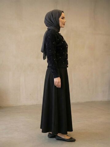 İnci ve Taş İşlemeli Yumuşacık Dokulu Triko Hırka